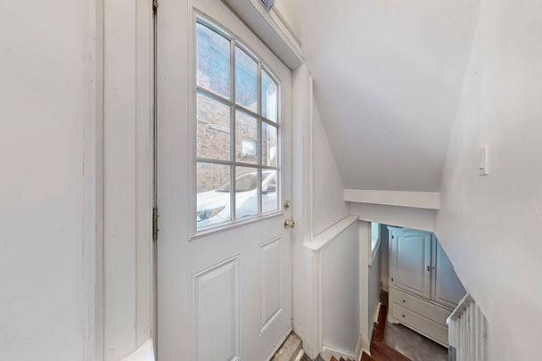 For Lease - 88 Lawrence Avenue Unit# Basement, Toronto, Ontario - Photo 1