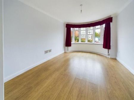 3 bedroom detached house to rent - Photo 3