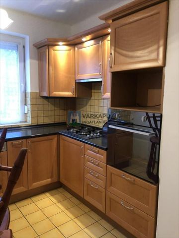 Kiadó jó állapotú lakás - Székesfehérvár - Photo 2