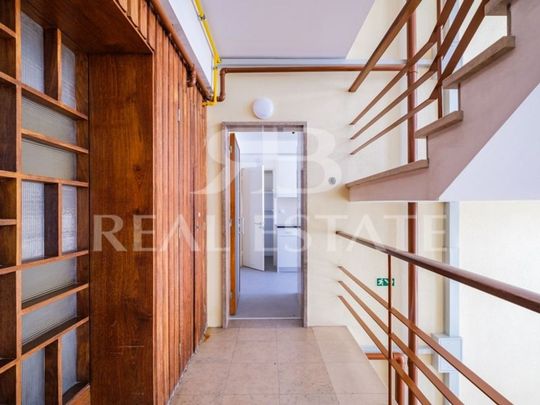 Luxury Apartment for rent in Avenida de Roma (Alvalade), Lisbon - Photo 1