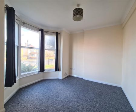 52 Fletton Avenue, Peterborough - Photo 2