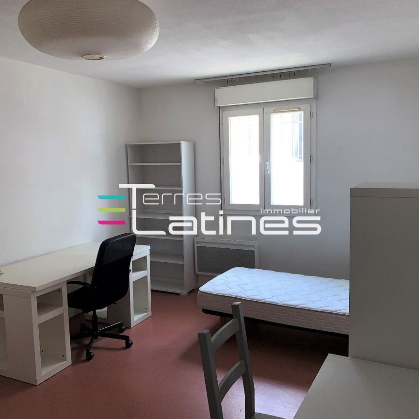 Location Appartement 1 pièce 19m² NIMES 30000 - Photo 1