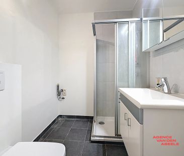 Ruim appartement op het achtste verdiep - Photo 2