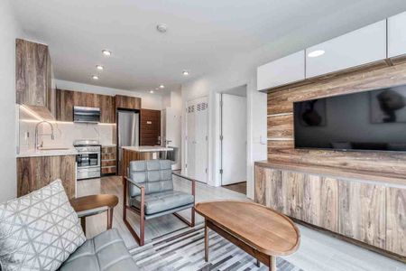 1168 Pendrell Street apartment — Vancouver, BC (1-Bedroom) - 1 Bedroom - Photo 5