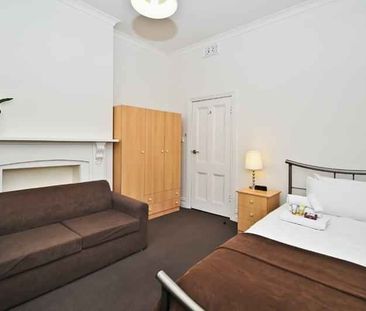 Room 6 (Non Ensuite) - Photo 2