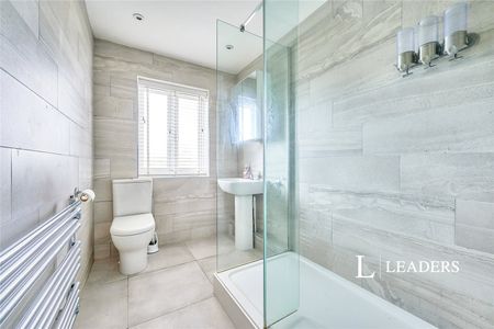 4 bedroom house to rent Stewarts Way, Manuden, Bishop's Stortford, Essex, CM23 - Photo 4