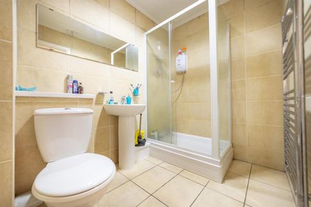 2 bed apartment to rent in St Andrews Street, City Centre, NE1 - Photo 2