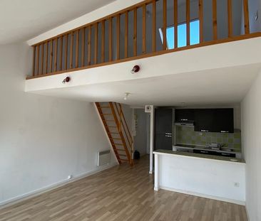 Location Appartement 1 pièce 33m² - Photo 4