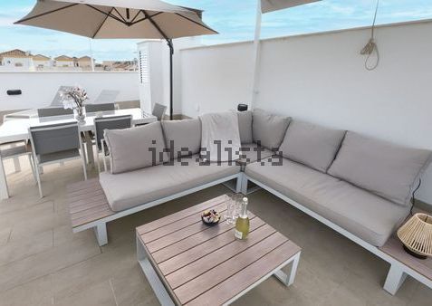 Alquiler de piso en Calle Valle del Silencio