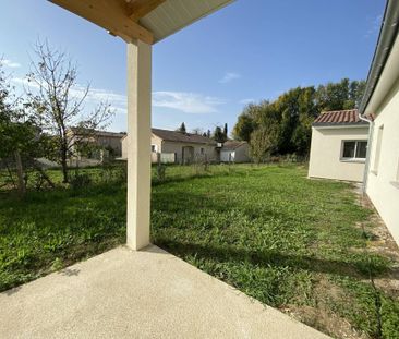 Location maison villa 4 pièces 92.87 m² à Saint-Paul-lès-Romans (26... - Photo 4