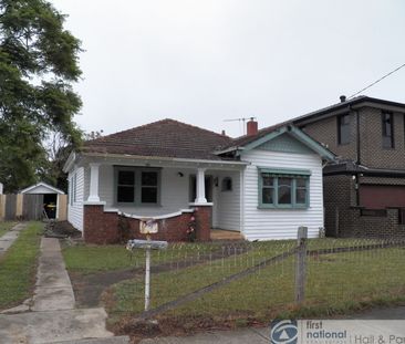 Close To All Amenities 6 Month Lease - Photo 3