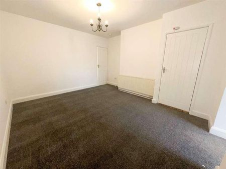 Oldgate Lane, Thrybergh, Rotherham, S65 - Photo 3