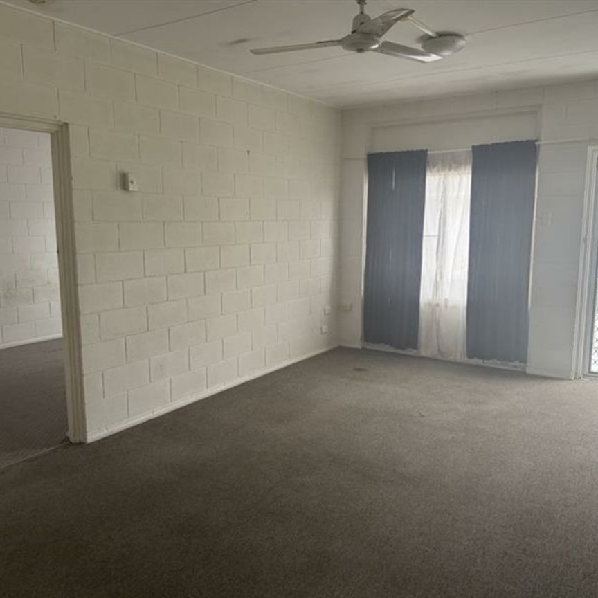 6/133 Eyre Street, North Ward - Photo 1