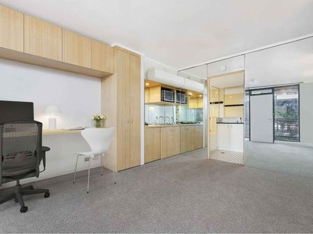 Fantastic Studio Apartment - Photo 5