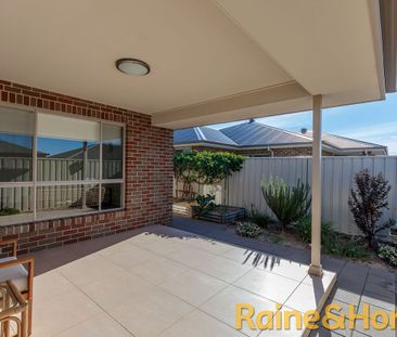 12 Ebor Way, Dubbo, NSW 2830 - Photo 4