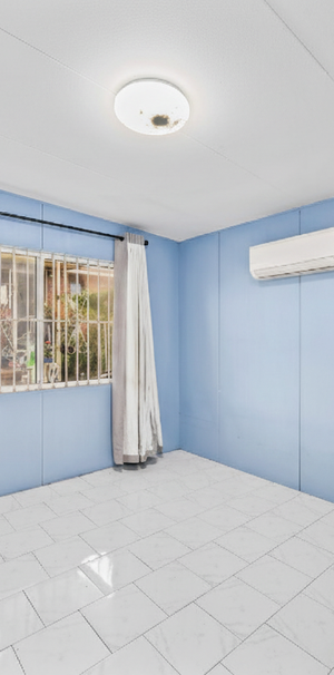 1 Bedroom Studio in Rare Bonnyrigg Location - Photo 1