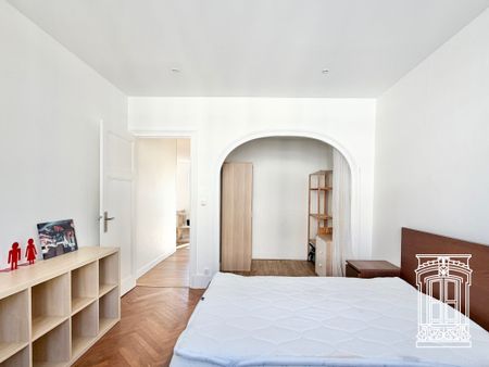 Location Appartement 2 pièces 55m² LYON 6ème - Photo 4