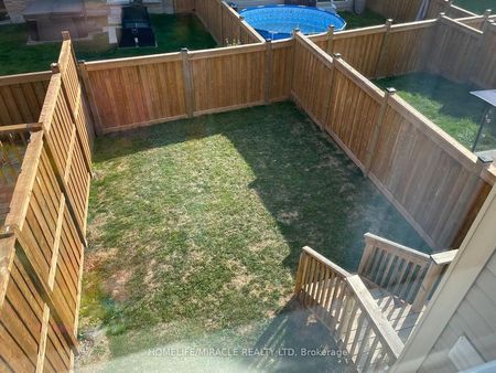 For Lease - 327 Pumpkin Pass, Hamilton, Ontario - Photo 5