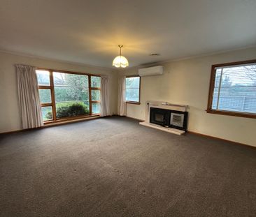 10 Waiau Street, Cracroft - Photo 3