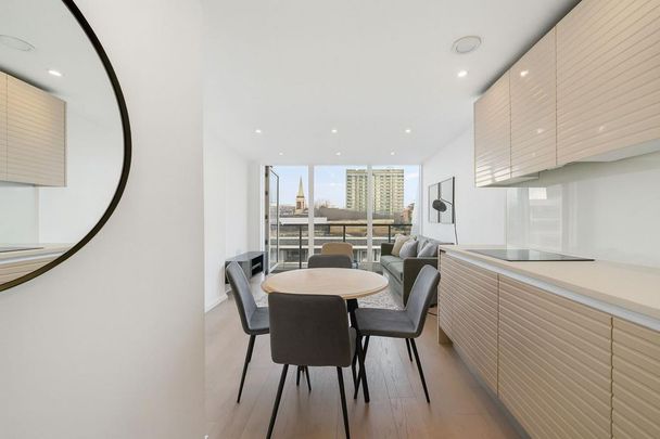 1 bedroom flat to rent - Photo 1