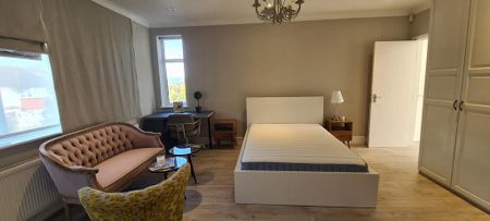 1 bedroom flat to rent - Photo 3