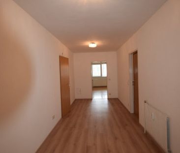 "BERGHEIM - Große helle 2,5 Zimmer Wohnung mit Loggia nähe Lokalbah... - Photo 6