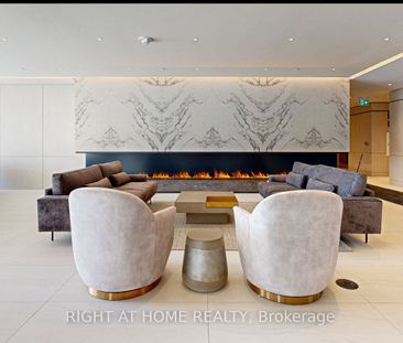 For Lease - 30 Upper Mall Way Unit# A3001, Vaughan, Ontario - Photo 2