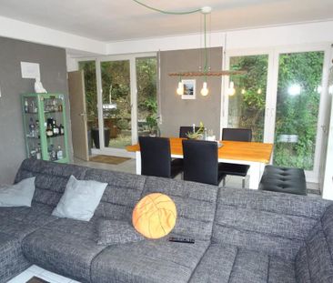 Tolle 4-Zimmer-Wohnung. Balkon. Terrasse. Spektakuläre Aussicht - Photo 3