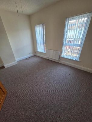 21 Fallswater Street, Belfast, BT12 6BZ - Photo 1