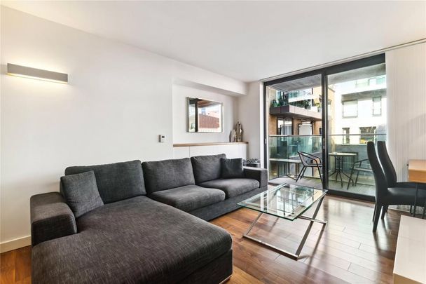 1 bedroom flat to rent - Photo 1