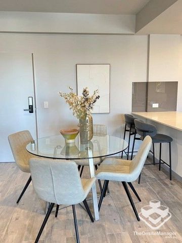 2 Bed 2 Bath 2 Car - Photo 3