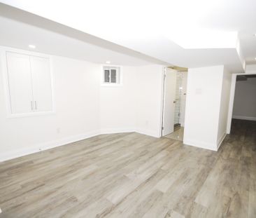 For Lease - 779 Dovercourt Road, Toronto, Ontario - Photo 2