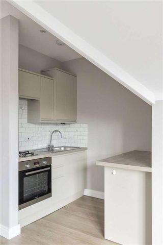 Drewstead Road, London, SW16 - Photo 4