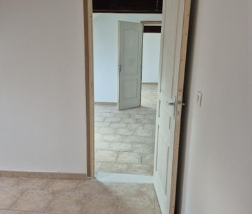 Location Appartement 2 pièces 53m² LENS 62300 - Photo 1