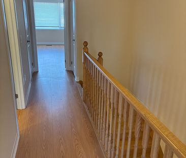 For Lease - 70 Freedom Crescent, Hamilton, Ontario - Photo 3