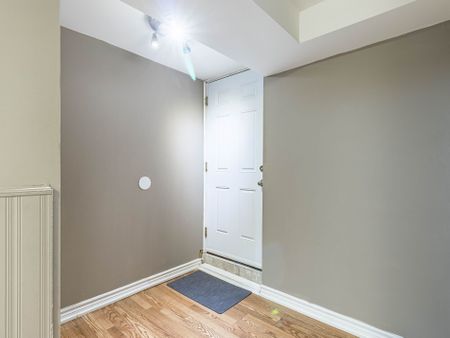 For Lease - 34 Niagara Place Unit# Basement, Brampton, Ontario - Photo 2