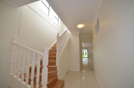 4 Bedroom Duplex &excl; - Photo 3