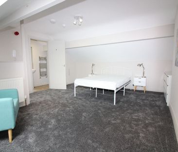 Great Avenham Street, Preston - Photo 5