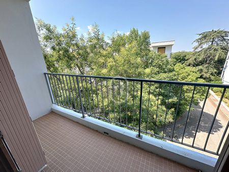 Location Appartement 1 pièce 20m² MONTPELLIER 34090 - Photo 2