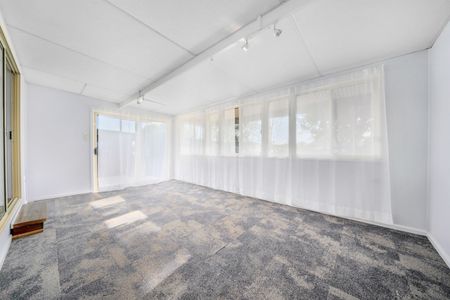 Family Home With Multiple Living Spaces - Photo 3