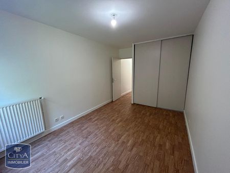 Location Appartement 3 pièces 80m² TOURS 37000 - Photo 4