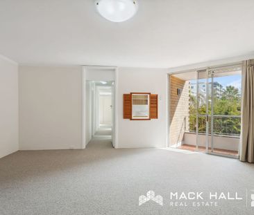 Light-Filled Unfurnished Apartment on the Fringe of Kings Park - Photo 3