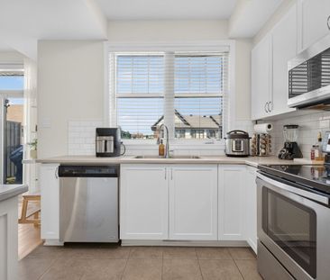 For Lease - 108 Sweetwater Lane, Kanata, Ontario - Photo 6