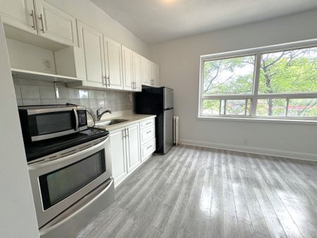 For Lease - 1156 Weston Road Unit# 3, Toronto, Ontario - Photo 5