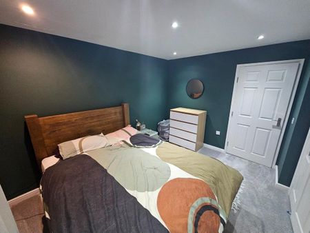 2 bedroom private hall to rent - Photo 4