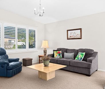 20 Watergum Way, Woonona NSW 2517 - House For Rent | Domain - Photo 2