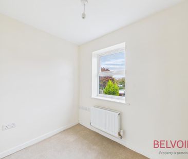 3 bedroom terraced house to rent - Photo 3