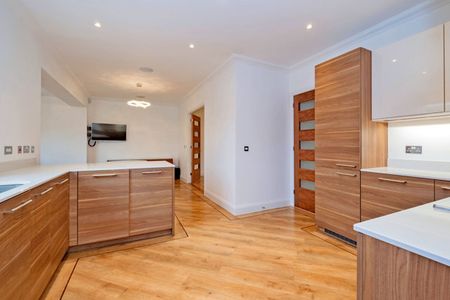 39 Countesswells Close, AB15 8LY, Aberdeen - Photo 2