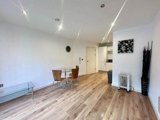 1 bedroom apartment to rent - Photo 1