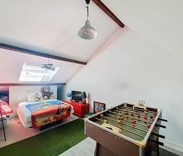 House - Photo 3